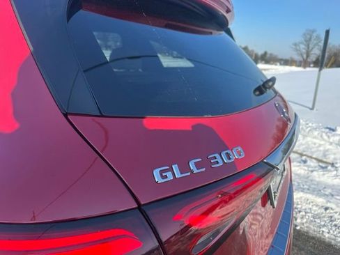 Used 2026 Mercedes-Benz GLC 300 GLC 300 image 11