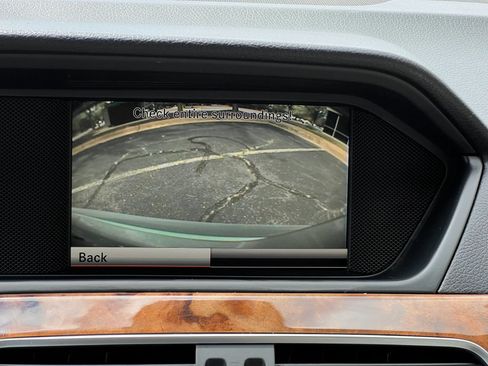 Used 2013 Mercedes-Benz C 250 Sedan w/ Multimedia Pkg image 28