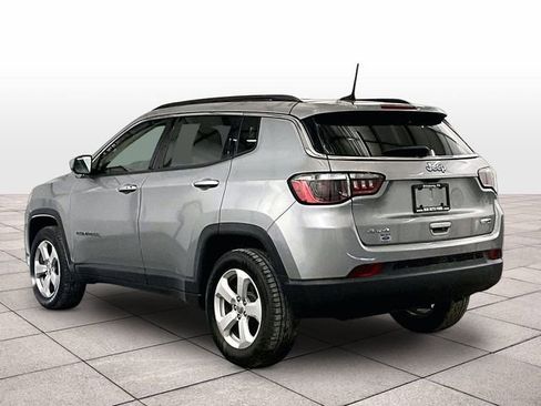 Used 2021 Jeep Compass Latitude w/ Convenience Group AWD/4WD image 10