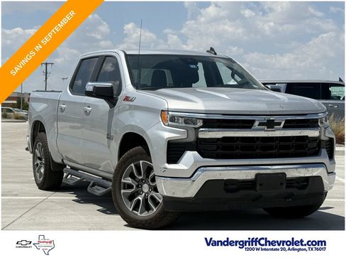 Used 2022 Chevrolet Silverado 1500 LT w/ Texas Edition Plus AWD/4WD image 2