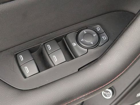 Certified 2023 Chevrolet Blazer RS w/ Enhanced Convenience Package FWD image 12