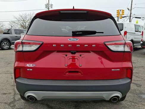 Certified 2022 Ford Escape SE w/ Cold Weather Package image 5