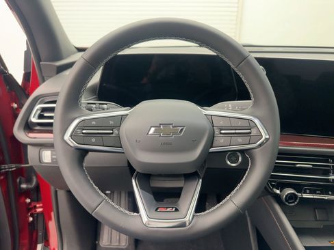 New 2026 Chevrolet Traverse Z71 w/ Driver Confidence Package image 18