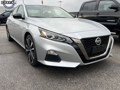 Used 2022 Nissan Altima 2.5 SR