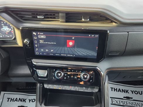 Used 2023 GMC Sierra 1500 AT4 w/ AT4 Premium Package image 18