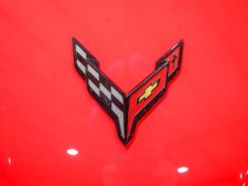 Used 2020 Chevrolet Corvette Stingray Preferred Cpe w/ 2LT Preferred Equipment Group RWD image 22