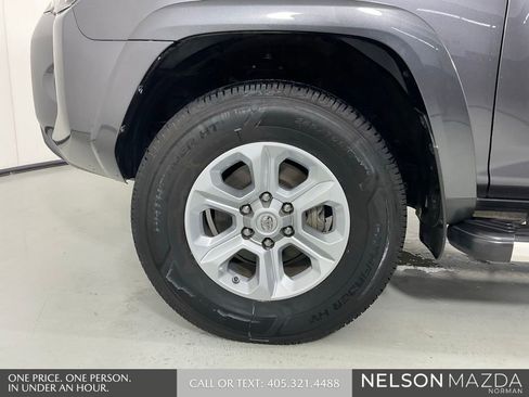 Used 2022 Toyota 4Runner SR5 RWD image 10