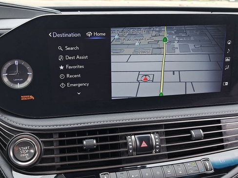 Used 2022 Lexus LS 500 w/ Interior Upgrade Package RWD image 23