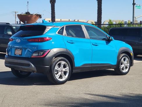 Used 2022 Hyundai Kona SEL w/ Cargo Package AWD/4WD image 4