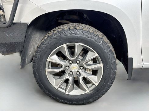 Used 2021 Chevrolet Silverado 1500 LT w/ Texas Edition Plus AWD/4WD image 28
