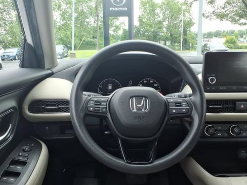 Used 2024 Honda HR-V LX image 18
