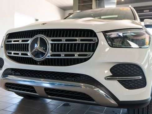 Certified 2024 Mercedes-Benz GLE 350 4MATIC image 11