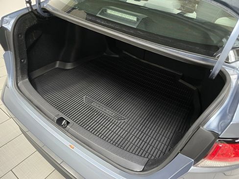Used 2023 Toyota Corolla LE image 16