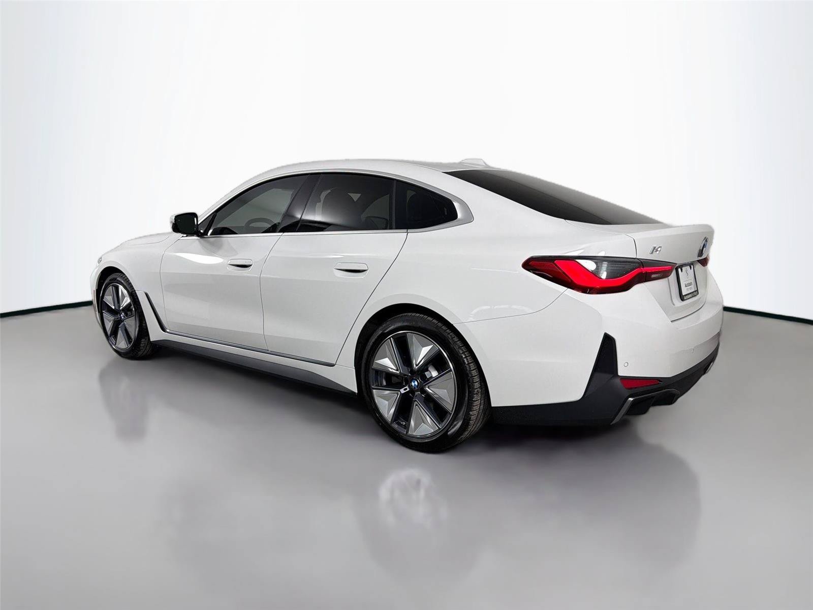 New 2026 BMW i4 xDrive40i w/ Premium Package AWD/4WD image 14