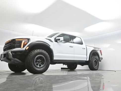 Used 2025 Ford F150 Raptor AWD/4WD image 49