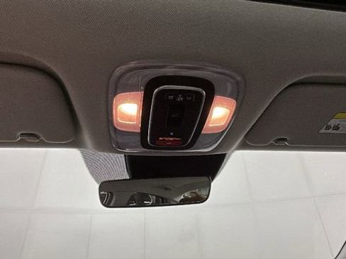 Used 2023 Hyundai Elantra Limited FWD image 26
