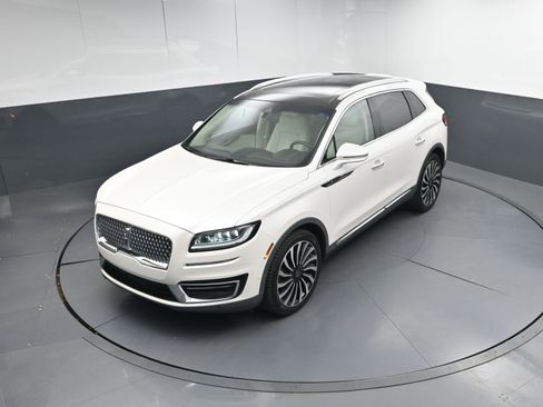 Used 2019 Lincoln Nautilus Black Label image 34