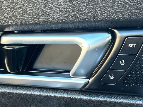 Used 2021 Kia Telluride SX w/ SX Prestige Package image 27