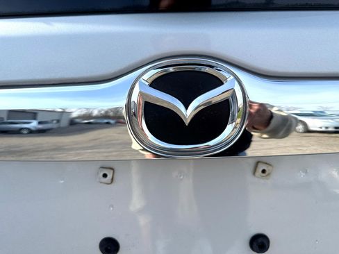 Used 2003 MAZDA Tribute LX image 13