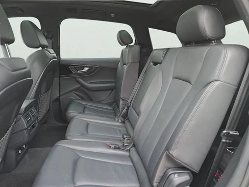 Used 2019 Audi Q7 3.0T Premium Plus w/ Premium Plus Package AWD/4WD image 10