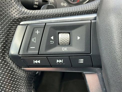 Used 2024 Mitsubishi Outlander SE image 25