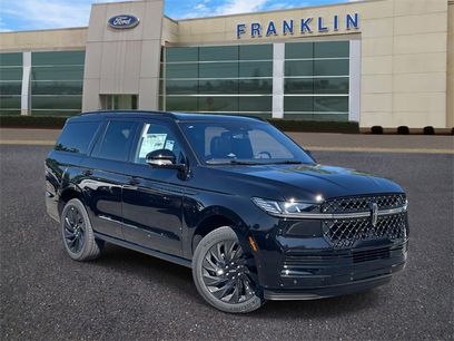 New 2025 Lincoln Navigator Reserve w/ Jet Appearance Package