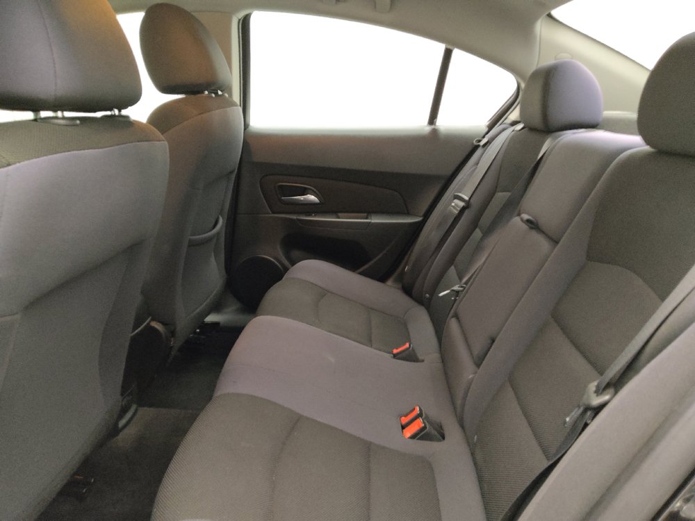 Used 2014 Chevrolet Cruze LT FWD image 18