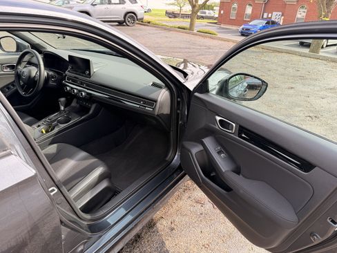 Used 2026 Honda Civic FWD Hybrid Sedan image 14