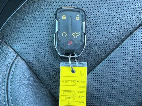 Used 2019 GMC Sierra 1500 SLT image 30