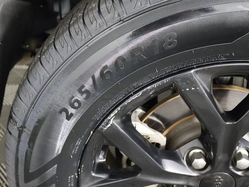 Used 2024 Jeep Grand Cherokee Altitude image 21