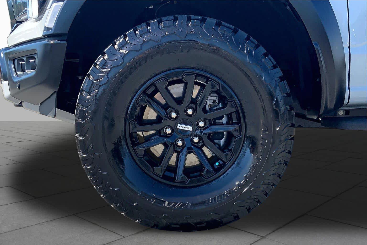 Used 2026 Ford F150 Raptor AWD/4WD image 11