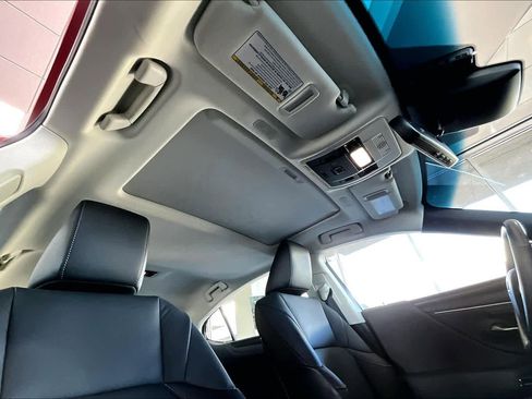 Used 2024 Lexus ES 250 w/ Premium Package image 22