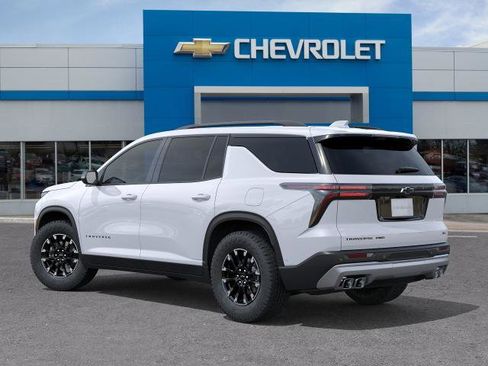 New 2026 Chevrolet Traverse Z71 w/ Driver Confidence Package AWD/4WD image 39