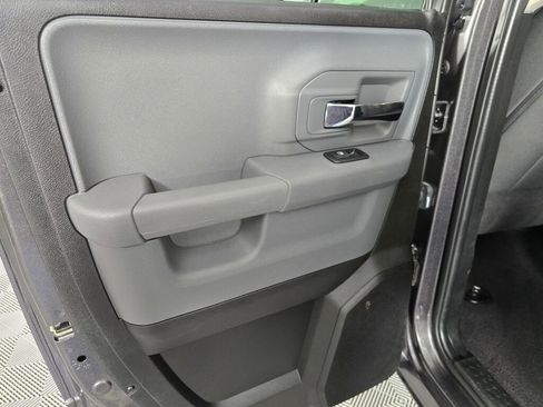 Used 2024 RAM 1500 Classic SLT image 31