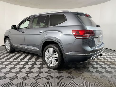 Used 2019 Volkswagen Atlas SEL image 3