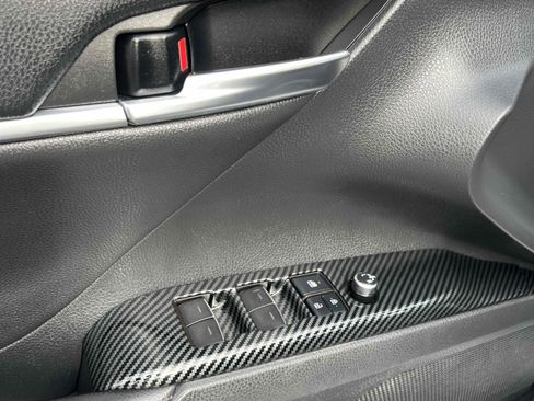 Used 2022 Toyota Camry XSE image 56