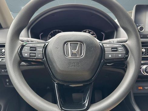 Used 2023 Honda Civic LX image 17