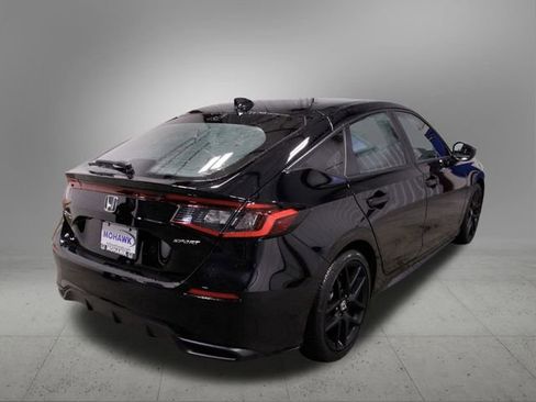 Used 2024 Honda Civic Sport image 7
