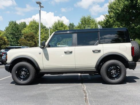 New 2026 Ford Bronco Big Bend w/ Black Diamond Package AWD/4WD image 6