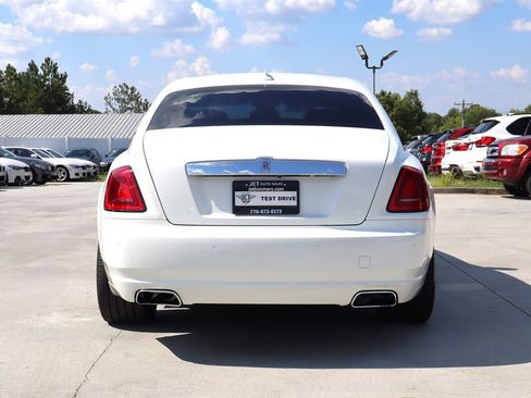 Used 2011 Rolls-Royce Ghost RWD image 8