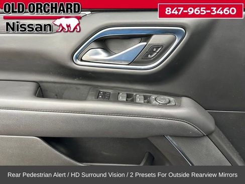 Used 2022 GMC Yukon SLT w/ SLT Premium Package image 10