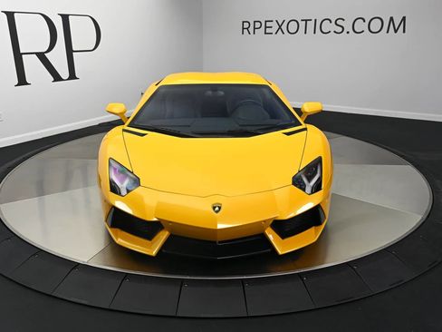 Used 2013 Lamborghini Aventador LP 700-4 AWD/4WD image 10