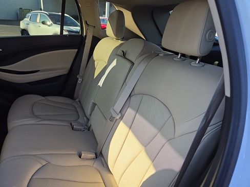 Used 2017 Buick Envision Essence FWD image 27