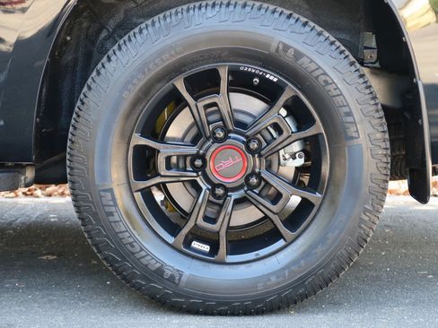Used 2020 Toyota Sequoia TRD Pro AWD/4WD image 9