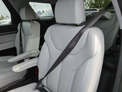 Used 2022 Hyundai Palisade SEL w/ Premium Package image 22