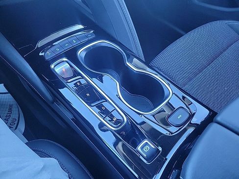 Certified 2023 Buick Envision Preferred w/ Sport Touring Package image 8