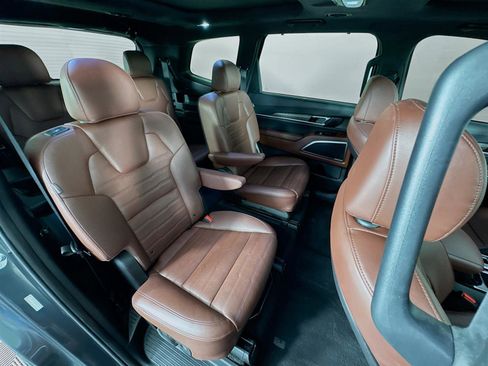 Certified 2024 Kia Telluride SX Prestige image 30