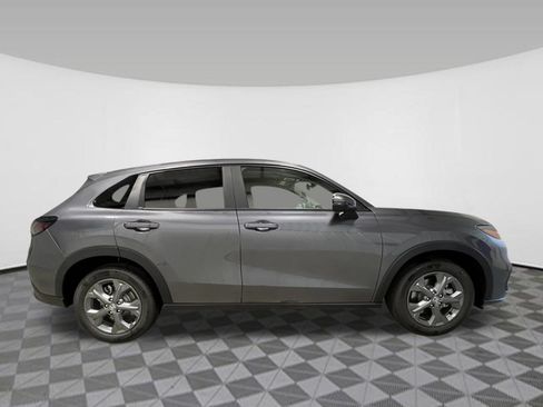 New 2027 Honda HR-V LX image 8
