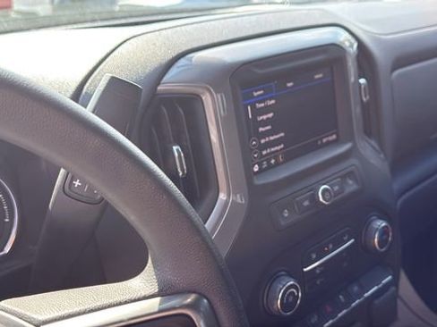 Used 2021 Chevrolet Silverado 1500 Custom w/ Safety Confidence Package image 21