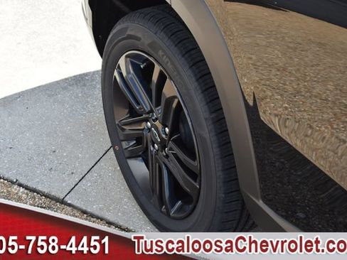 Used 2024 Chevrolet Trax ACTIV w/ Driver Confidence Package FWD image 12